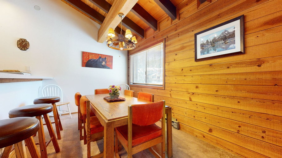 Dining 3, Rainbow S 4 3 Bedroom Condo by RedAwning, Mono