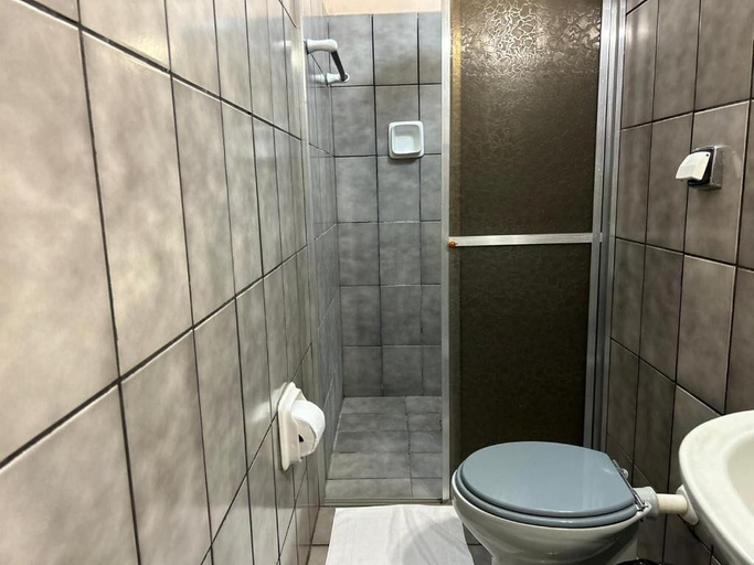 Bathroom 3, Goiânia Palace Hotel, Goiania