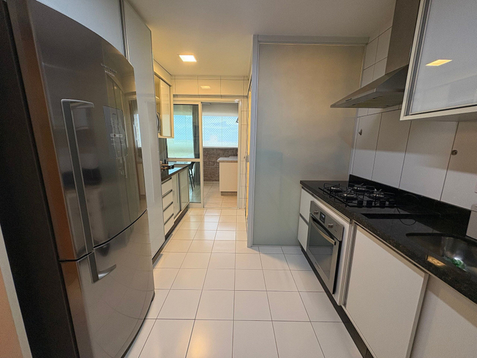 Private kitchen 2, Enjoy a Convenient Location and Comfort in Jardim Goias - Mfes, Goiania