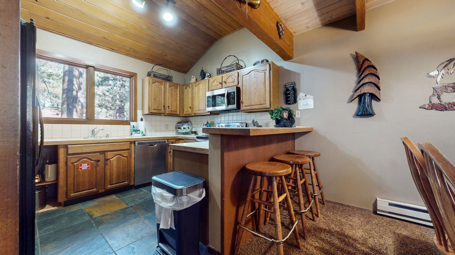 Private kitchen 3, Winterset #33 3 Bedroom Condo, Mono