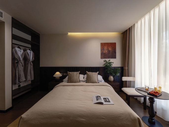 Room 5, Lijiang Ancient City Hitone Resort, Lijiang