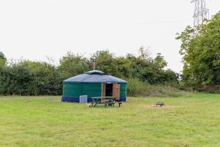 Property grounds 2, Chester Charm Retreats, Cheshire West and Chester