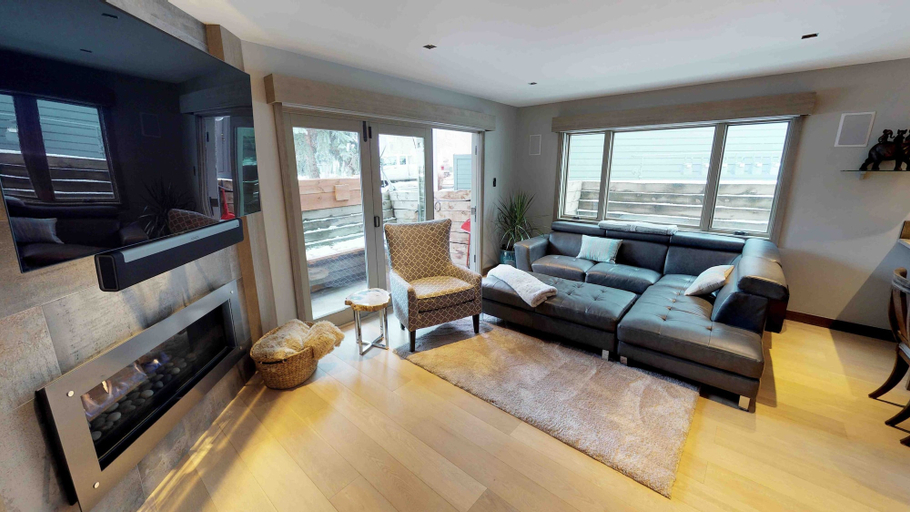 Living area 2, Greenbriar 14 2 Bedroom Condo by RedAwning, Eagle