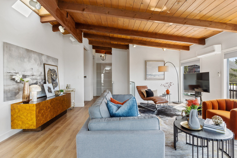 Living area 3, 180-Degree Ocean Views Deck + Hillside, San Mateo