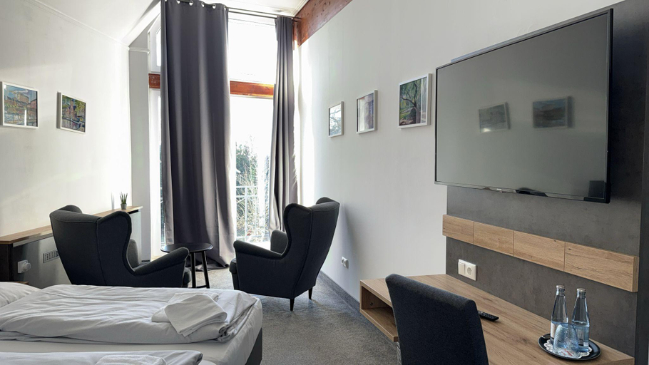 Bedroom 3, Hotel Belvedere, Harburg