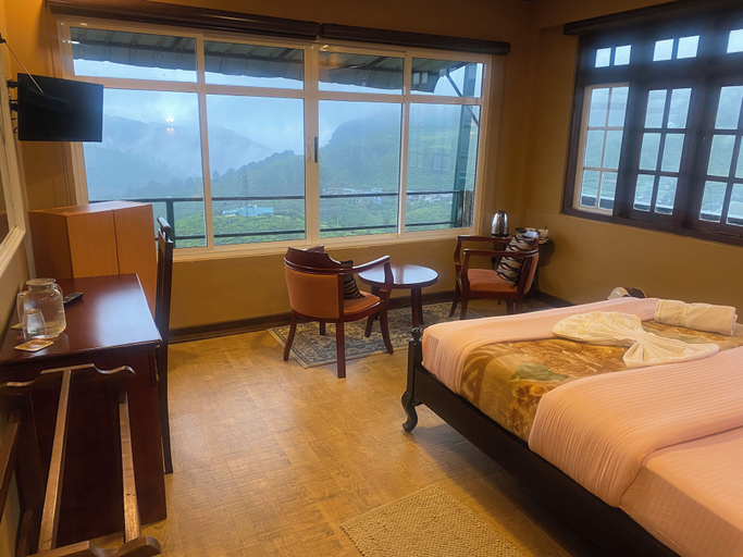 Room 3, House of Leisure Holiday Bungalow, Nuwara Eliya