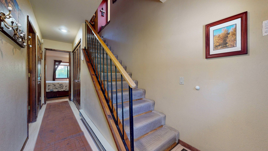 Interior 2, Snowflower 81 Mountain Rustic with Great Complex Amenities, On The Shuttle Route by RedAwning, Mono