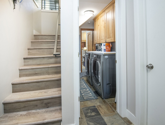 Interior 2, Capstone 5 4 Bedroom Townhouse, Eagle