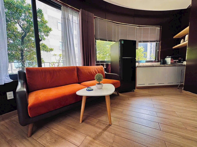 Living area, Metropole Cityview Apartment, District 2
