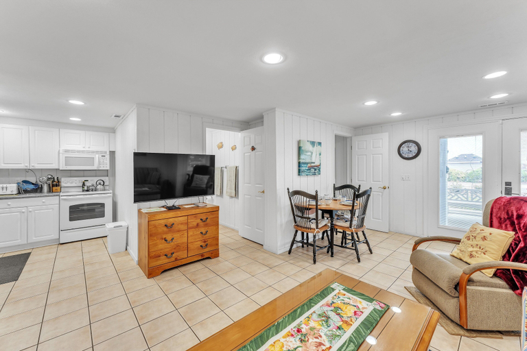 Interior 4, Coastal Camelot - Walk To Surfside Beach 2 Bedroom Duplex, Horry