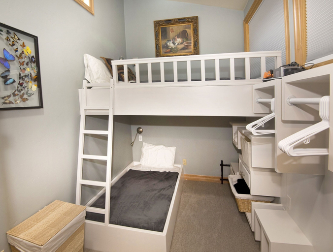 Room 4, Riva Ridge 630 4 Bedroom Condo by RedAwning, Eagle