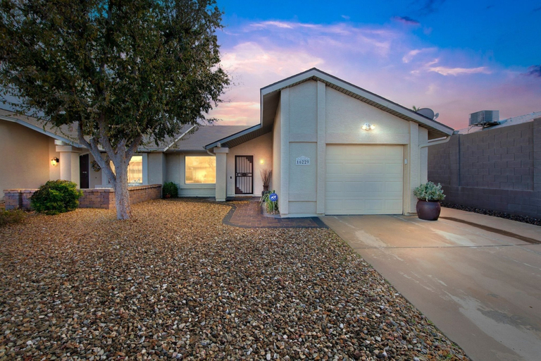 Exterior 3, Summer All Year Round 2 Bedroom Home by RedAwning, Maricopa