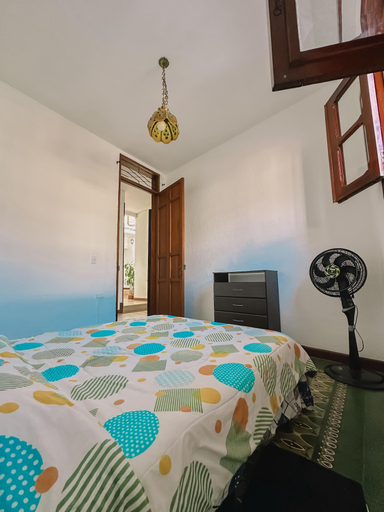 Room 2, Laundry House, Santiago de Cali