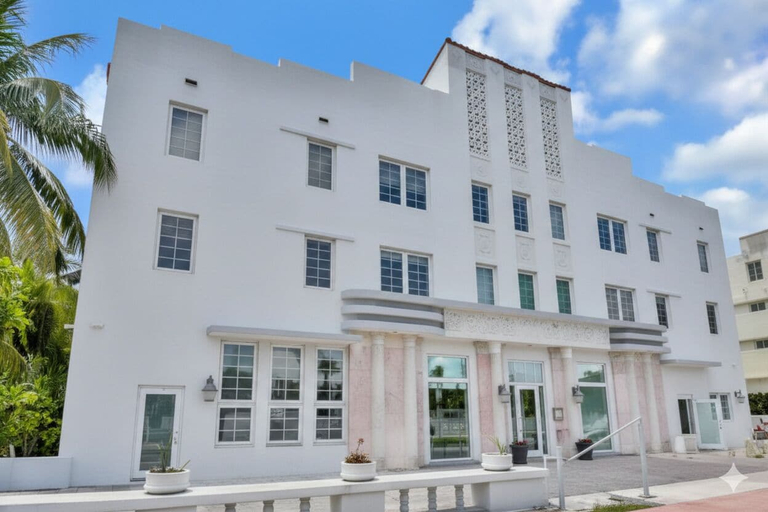 Exterior 5, Sunny Studio Haven in Miami Beach, Miami-Dade