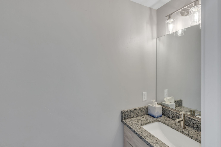 Bathroom 4, The Ideal Getaway 3 Bedroom Home by RedAwning, Iron