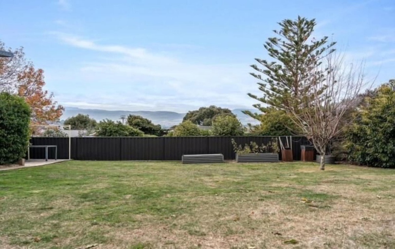 Property grounds 2, StayAU Luxe 6BR Cradle Mountain, Launceston - Pt B