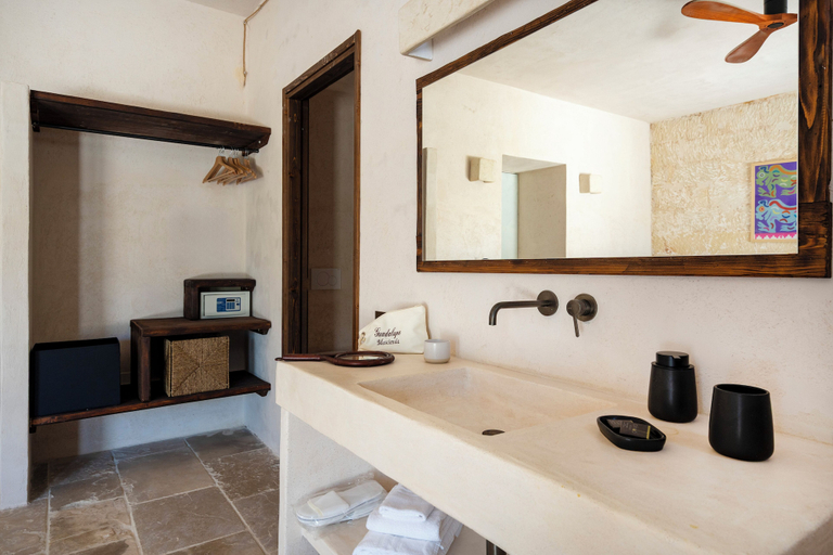 Interior 5, Mascienda Guadalupe, Brindisi