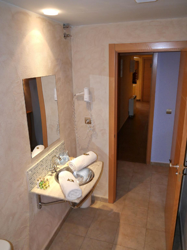 Bathroom, BAVIECA, Soria