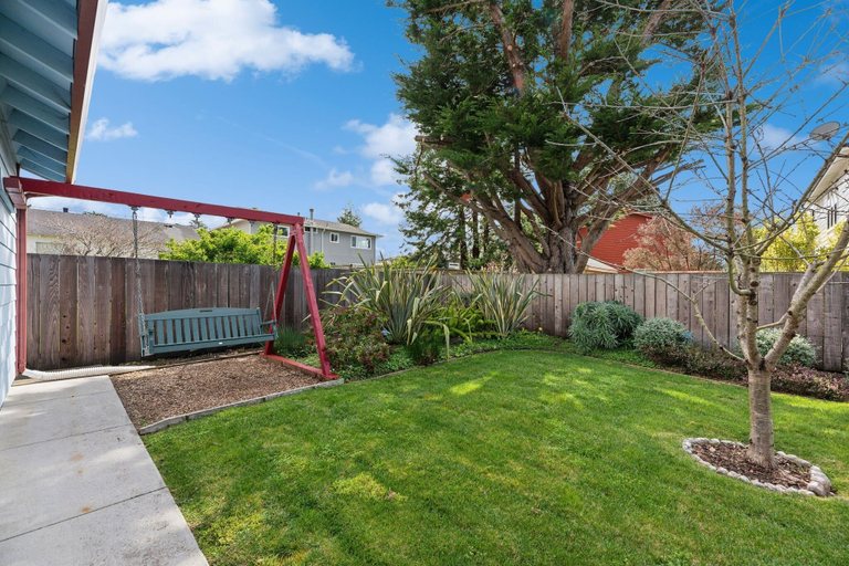 Property grounds, Coastal Getaway 5 Bedroom Home, San Mateo