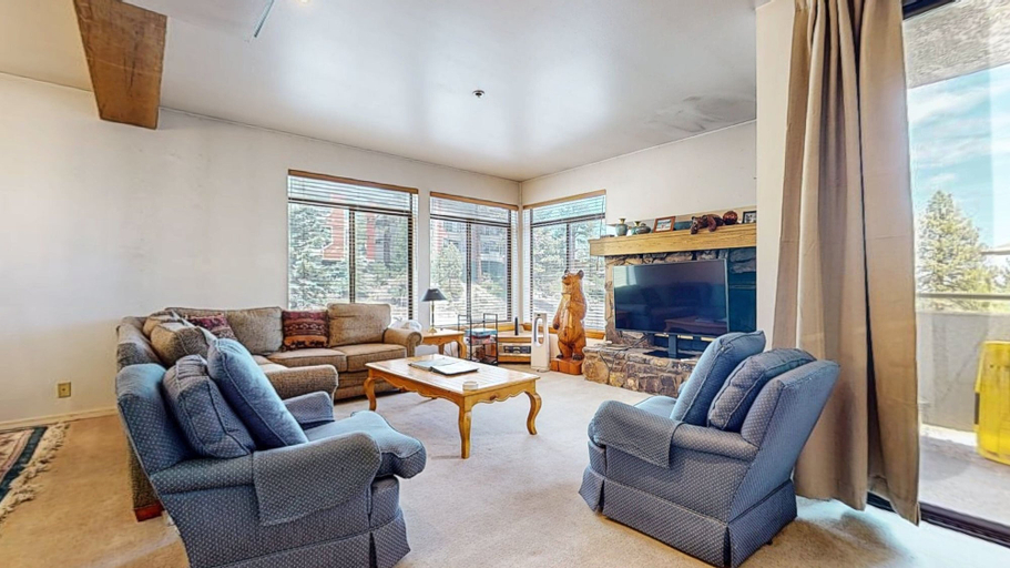 Living area 5, Silver Bear 18 Walk to Canyon Lodge, Cozy, Underground Parking by RedAwning, Mono