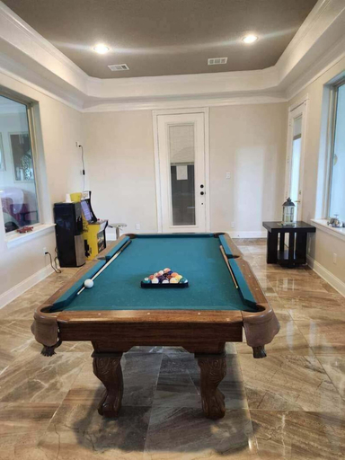 Game room 4, Charming 2 Story Retreat 2 Bedroom Home by RedAwning, Galveston