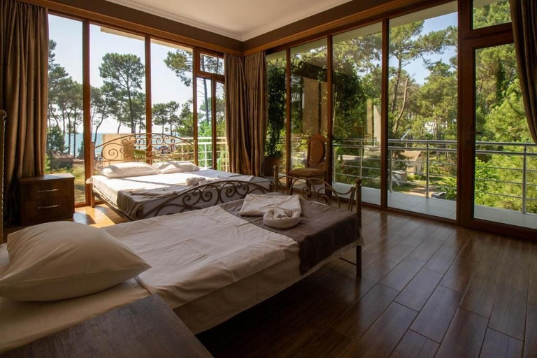 Bedroom 3, Inter, Ozurgeti
