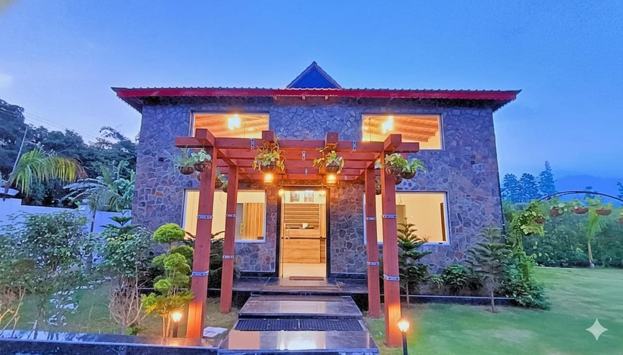 Property grounds 4, ASTORIA CORBETT RESORT, Nainital