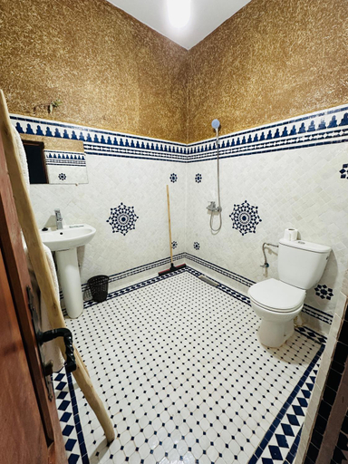 Bathroom 4, Riad Soleil du Monde, Ouarzazate