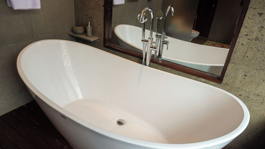 Bathroom 2, Naata Villas Ubud, Gianyar