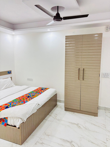 Room 3, Lotustar Hotel, Delhi