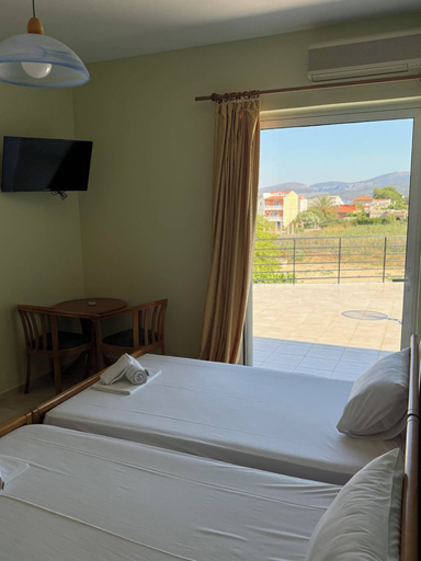 Room 4, Blue Escape, Peloponnese