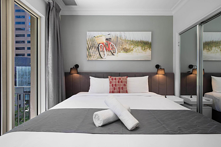Bedroom, Comfort Apartments Melbourne Central, Melbourne