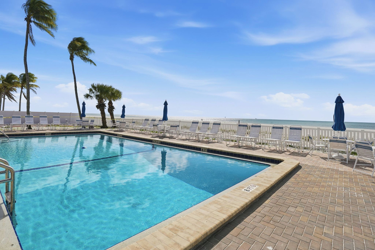 Sport & Beauty 1, Windward Passage Resort, Lee