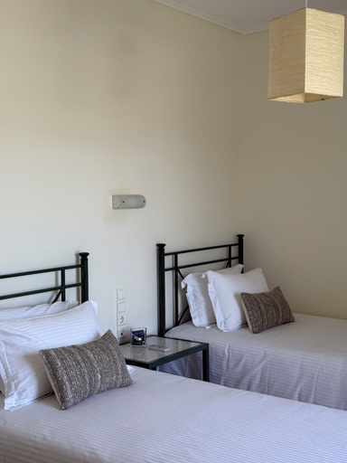 Bedroom 3, Apolonio Pefki Evia, Central Greece