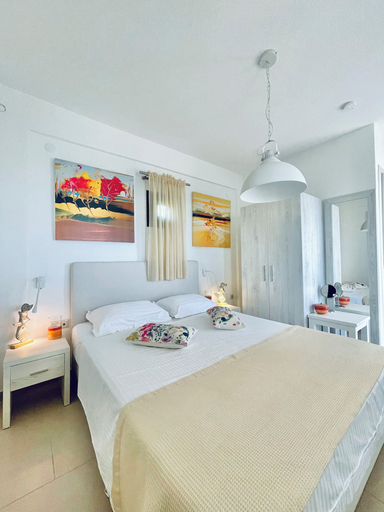 Bedroom 5, Koumaros ApartHotel, Central Macedonia