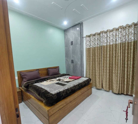 Room 4, Himalayan View stay Shehar wala ghar, Dehradun