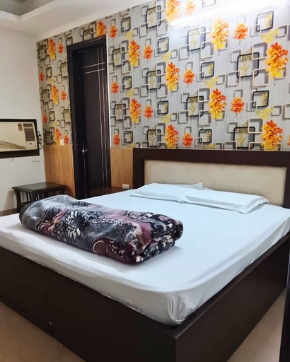 Room 2, Hotel star Residency, Gurgaon