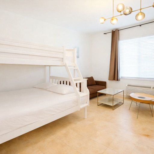 Primary image, Miami Beach Charm Inviting 1br Space, Miami-Dade