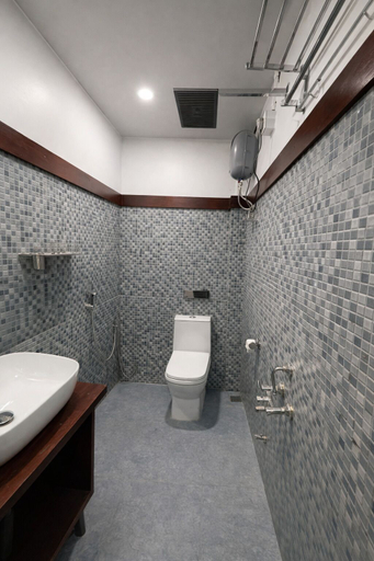 Bathroom, Landmark Inn, Nagaon