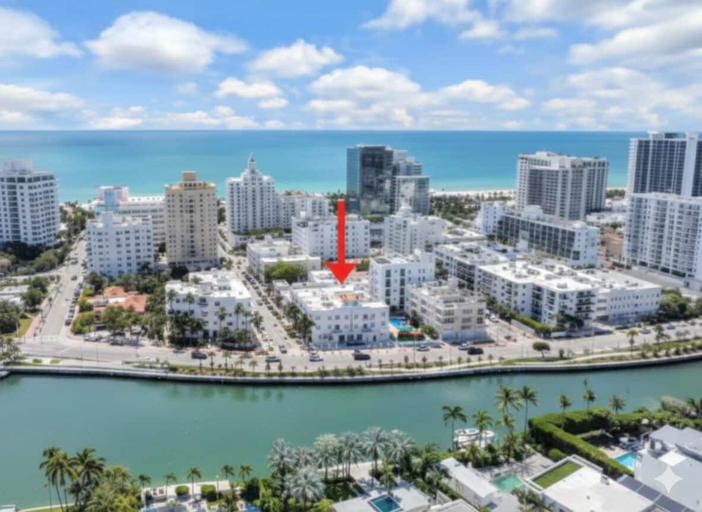 Aerial view 2, Sunny Studio Haven in Miami Beach, Miami-Dade