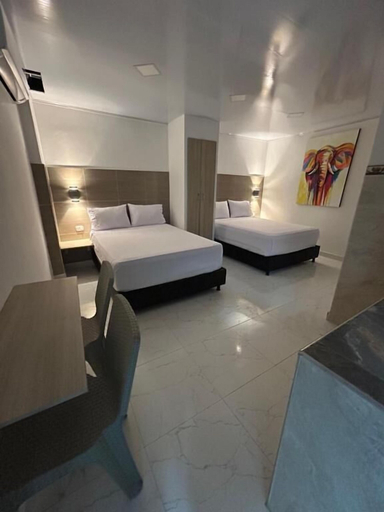 Room 3, Hotel Brisas del Mar Rodadero, Santa Marta (Dist. Esp.)