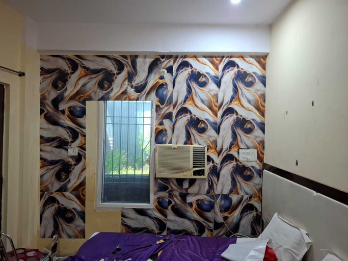 Room 4, Happy Guest House, Patna