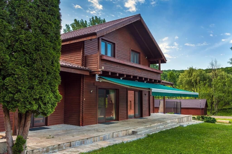 Exterior 3, Lac sub Soare, Iordacheanu