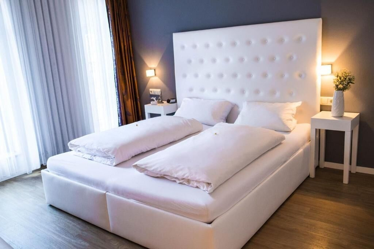Bedroom 3, Hotel Domizil, Ingolstadt