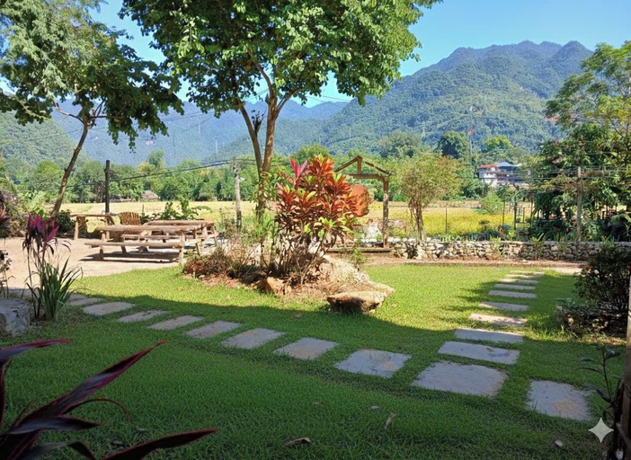 Outdoor dining 2, Mai Chau Boutique Hotel & Resort, Mai Châu