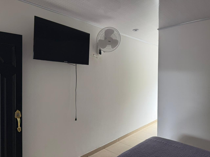 Room 5, HOTEL DEL MINERO, Otanche