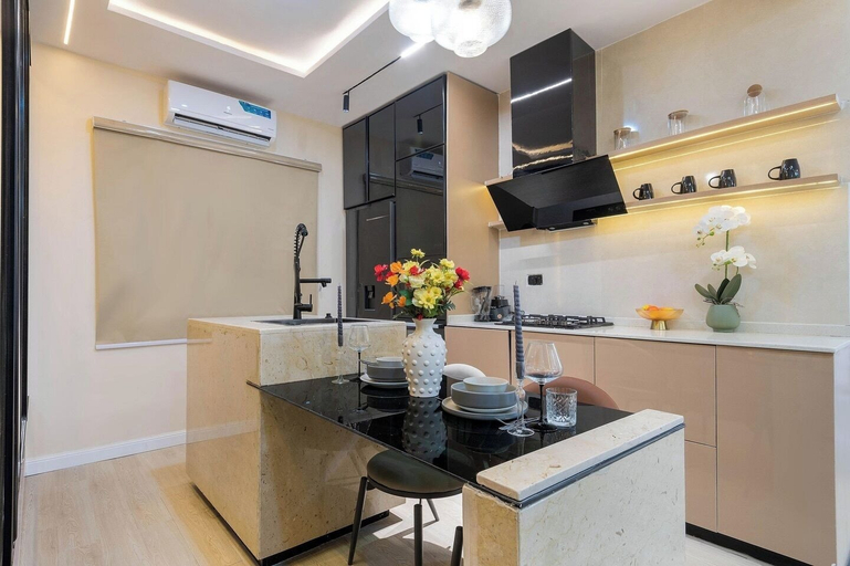 Private kitchen, Becca Beach Apartment, Eti-Osa
