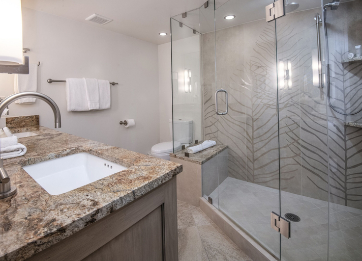 Bathroom 4, Wall St. #308 3 Bedroom Condo by RedAwning, Eagle