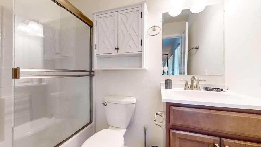 Bathroom 5, Forest Creek #16 2 Bedroom Condo by RedAwning, Mono