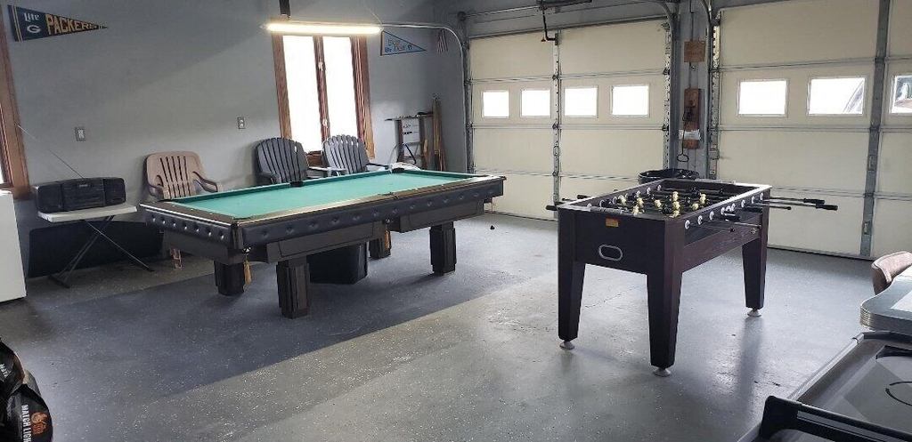Game room 4, Serene Riverside Retreat 3 Bedroom Home by RedAwning, Oconto
